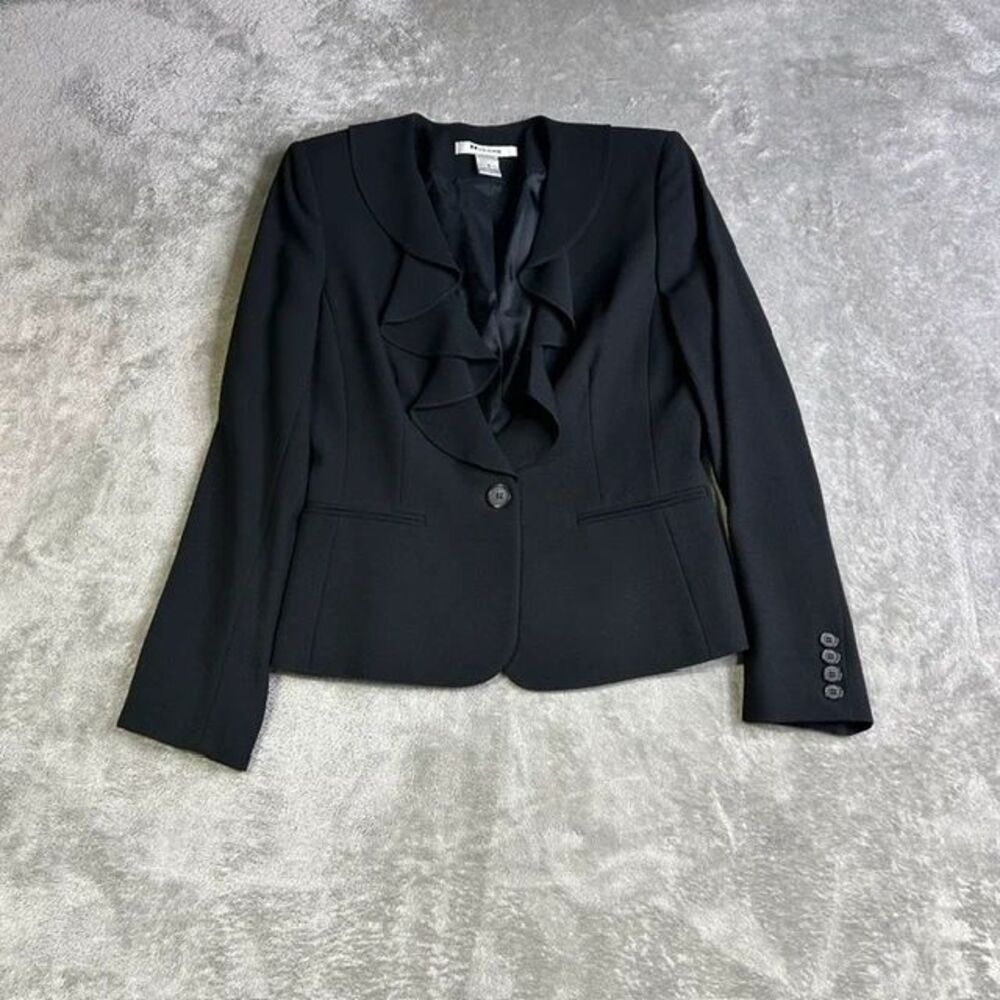 Women Nygard Blazer Ruffle front Shoulder Pads Size 6 Black